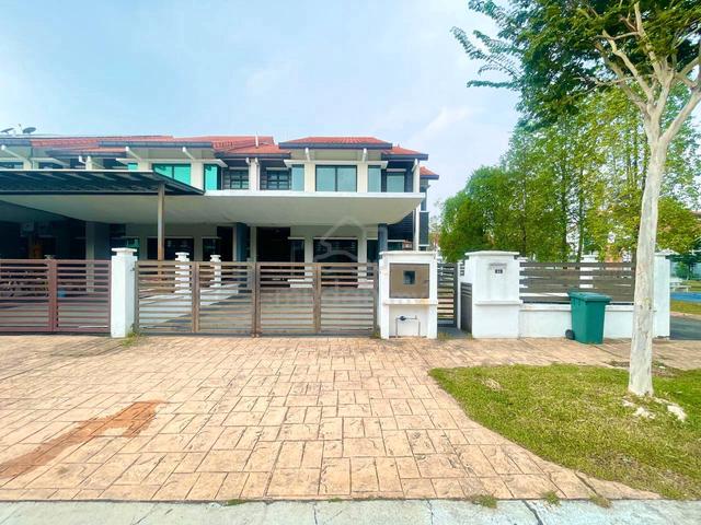 END LOT Double Storey Terrrace House Superlink Alam Sari Iltizam Bangi 1