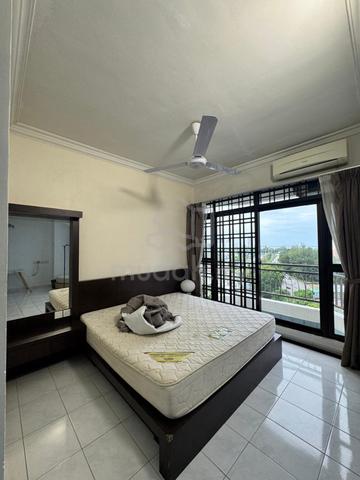 E-Park Condominium 1