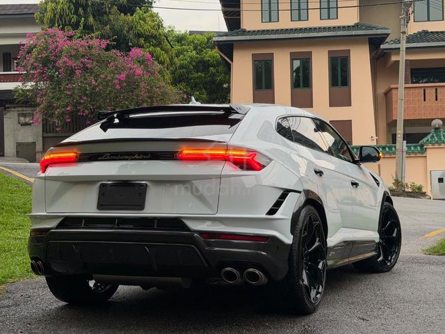 2024 Lamborghini URUS 4.0 PERFORMANTE (A) - 5