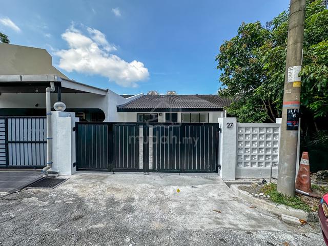 RENOVATED! 22x70 Single Storey Bandar Baru Sri Petaling Kuala Lumpur 1