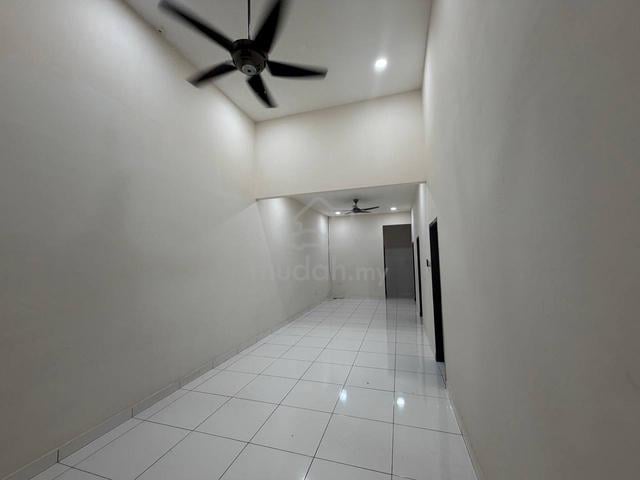 Bandar Putra Kulai Single Storey Terrace Intermediate For Rent 1