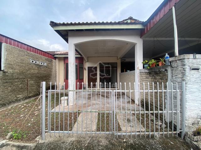 Teres Setingkat Taman Widuri, Sungai Jawi, Seberang Perai Selatan 1
