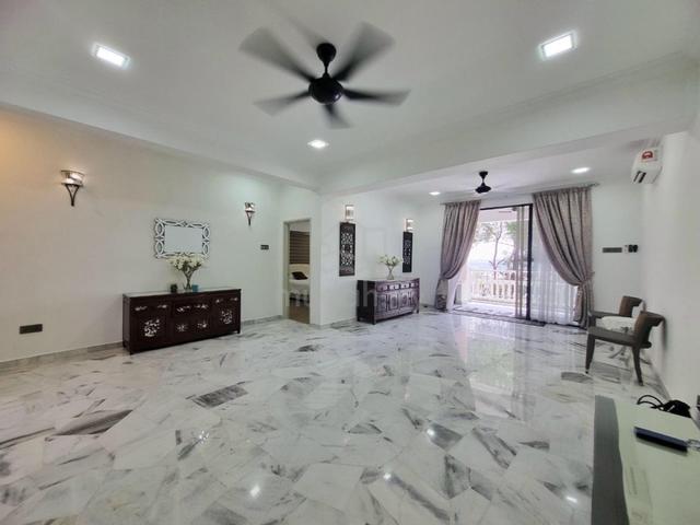 Sri Alam 1