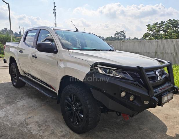 2022 Mitsubishi TRITON 2.4 VGT 4x4 6-Speed (A) - 1