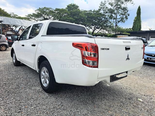 2017 Mitsubishi TRITON 2.5 M/T (M) - 2