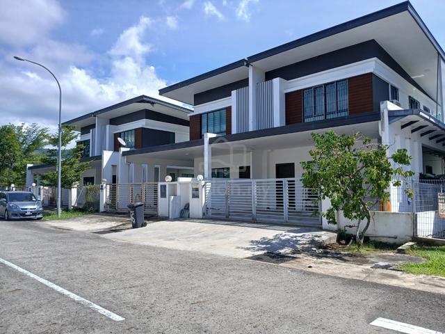 Semi-D Park Residence Penampang 1