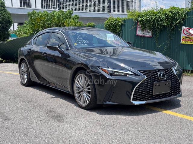 21 RED INT 360CAM BSM Lexus IS300 IS 300 VER-L 2.0 - 1
