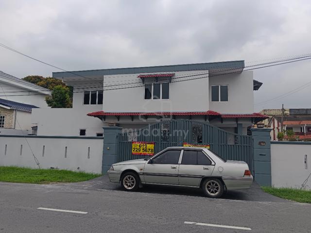 Semi-D Jalan Pokok Sakat Klang 3200sqft Klang 1