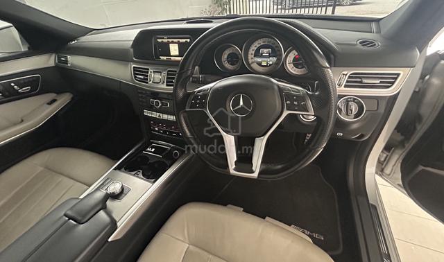 2015 Mercedes Benz E300 BLUETEC HYBRID (CBU) 2.1 - 4