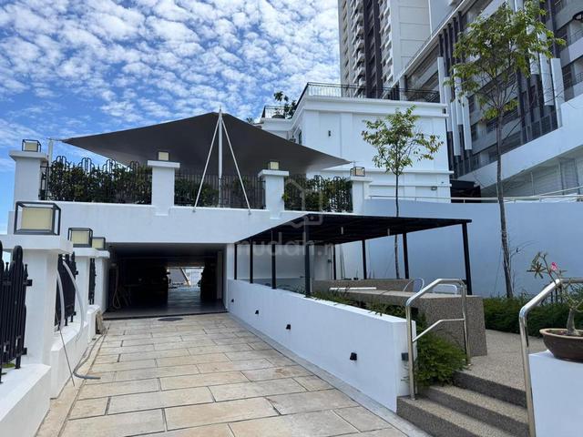 Batu Maung 3 Storey Bungalow, Bayan Lepas 1