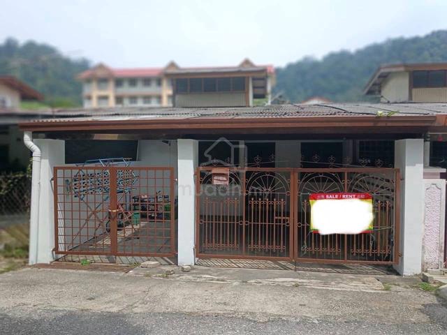 RUMAH TERES SETINGKAT FACING OPEN Semambu 1