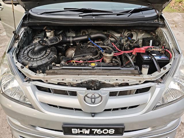 2005 Toyota INNOVA 2.0 G (A) - 4