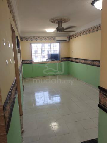 Teratai Apartment (Taman Bunga Raya) 1