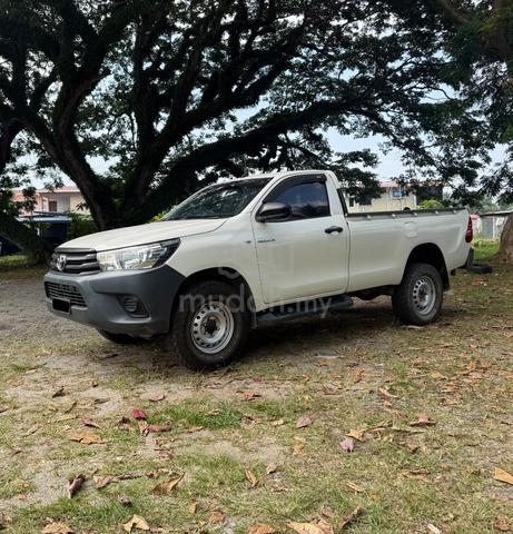2019 Toyota HILUX 2.4 FACELIFT (M) - 4