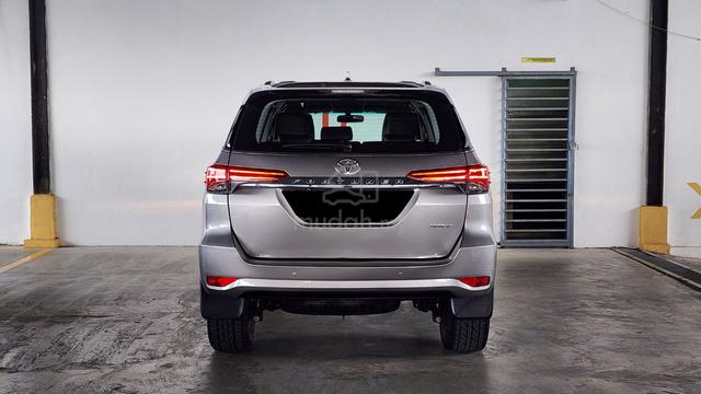 2017 Toyota FORTUNER 2.7 SRZ 4X4 (A) 3Year Wrnty! - 4