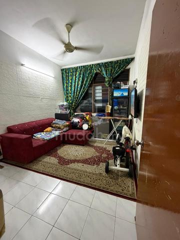 Taman Pauh Indah Flat 1