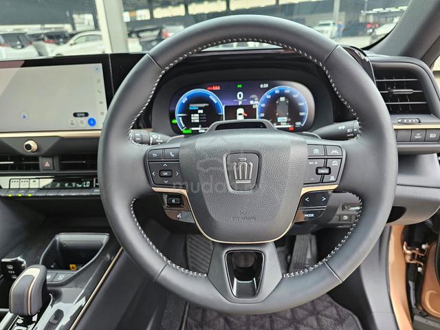 2025 Toyota Crown Estate Hybrid 2.5L - 5