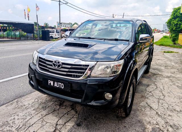 Toyota HILUX 2.5(A)VIGO G VNT FACELIFT 4X4 pickups - 2