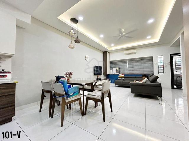 For sale Taman Sejati Klang 2.5 Storey Terrace House partial furnished 1