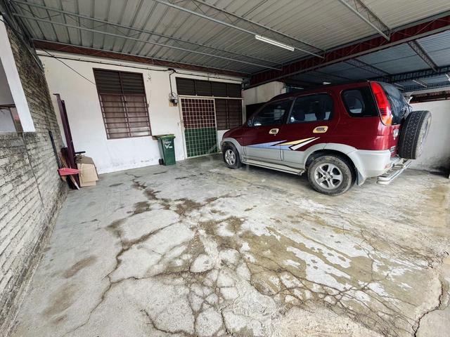 Teres Setingkat Taman Lembah Bujang 1