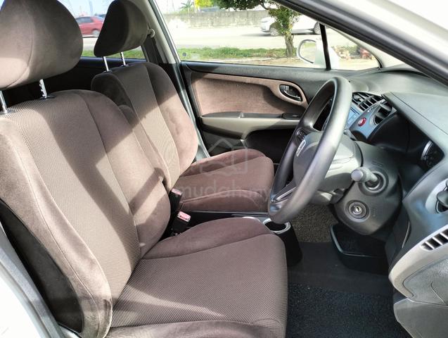 2014 Honda STREAM 2.0 (A) JAPAN SPEC PEARL WHITE - 5