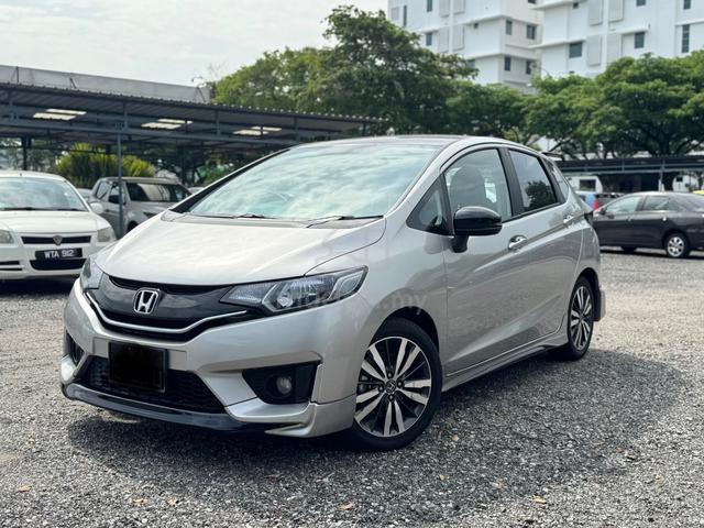 2014 Honda JAZZ 1.5 V (A) - 4