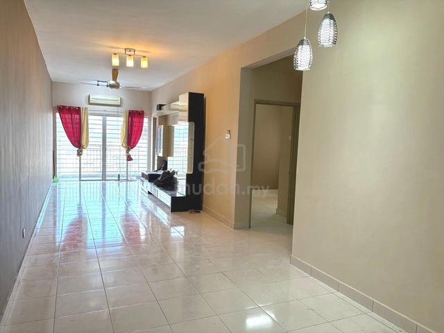 Symphony Heights (Simfoni Heights) 1