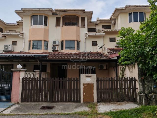 PALING MURAH 2.5 storey terrace house. Kota Perdana Seri Kembangan 1