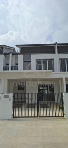 Selangor Bandar Bukit Tinggi 2-Storey Terraced House For Rent 1