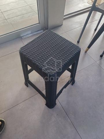 urgent second -hand chair clearance sale  - photo 4 of 6