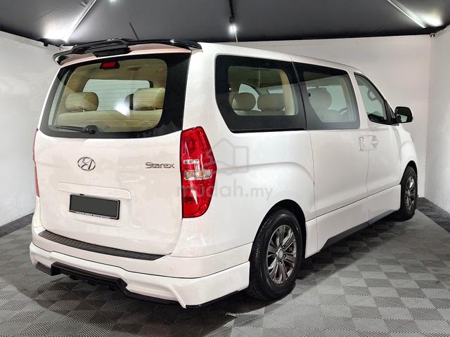 2019 Hyundai Starex 2.5 High Spec 5-YRS WRRNTY - 2