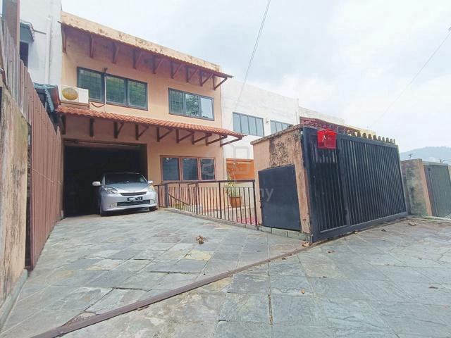 FREEHOLD 2700sqft š„ 3.5 Storey Terrace Taman Kesuma, Ampang 1