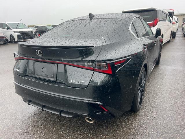 2021 SALE Lexus IS300 F SPORT MODE BLACK (A) - 2