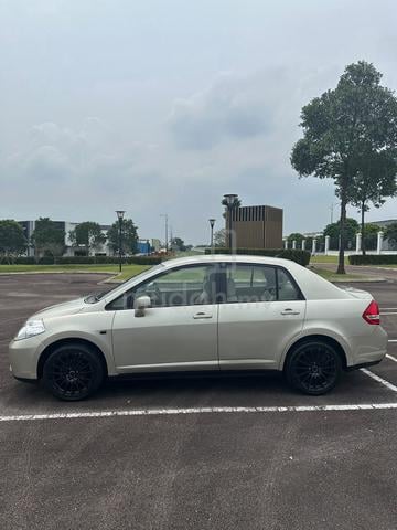 2011 Nissan LATIO 1.6 SPORT ST-L (A) - 5