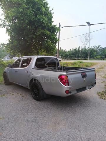 2013 Mitsubishi TRITON 2.5 LITE KA4TNJNMFR (M) - 2