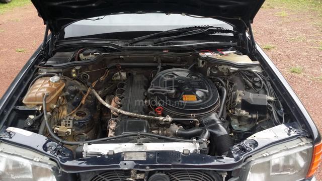 1990 Mercedes Benz 300SEL 3.0(A)CBU) - 5