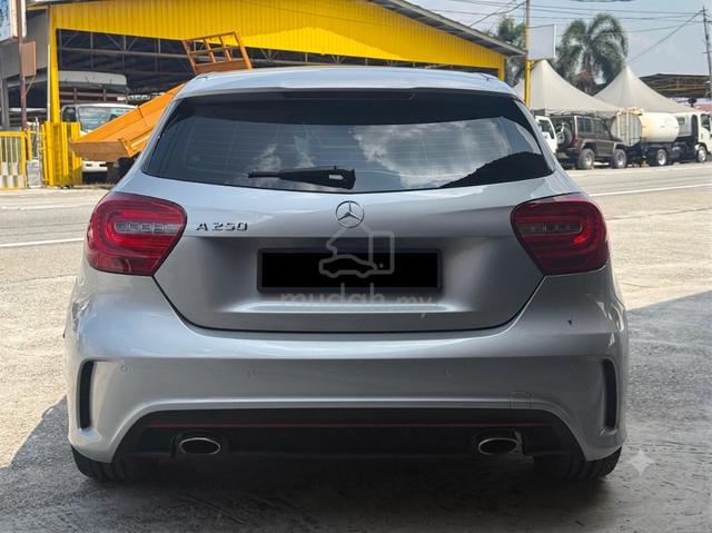 2015 Mercedes Benz A250 2.0 AMG (A) LOAN KEDAI - 4