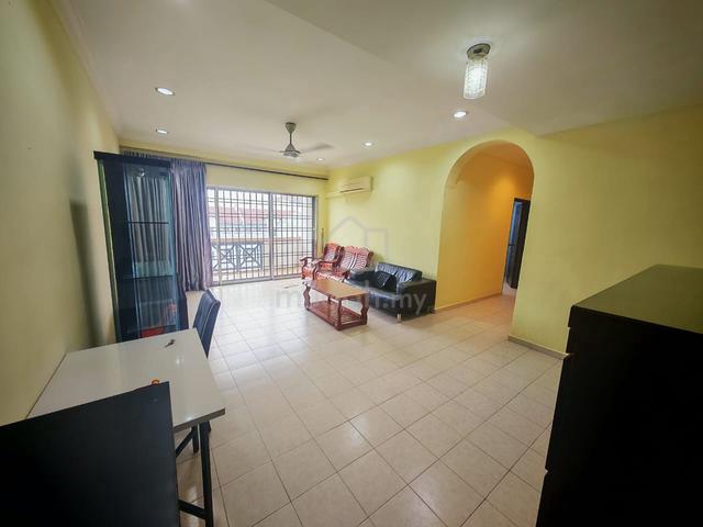 Desa Skudai Apartment 1