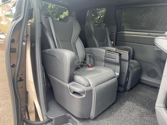 2024 Toyota ALPHARD 2.5 Z Limited Bronze Colour 5A - 5