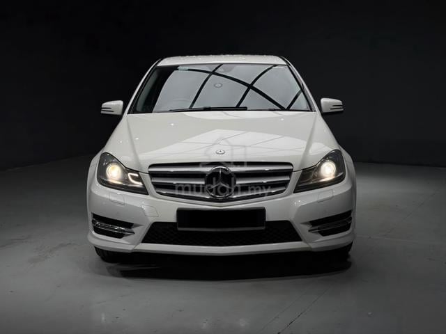 2015 Mercedes Benz C200 1.8 CGI (A) - 2