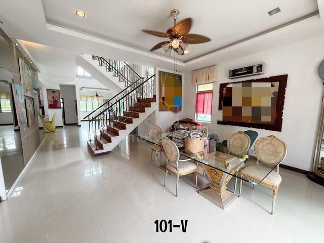 BELOW MARKET!! RENOVATED!! 2 Storey Bungalow Setia Eco Park, Phase 2 1