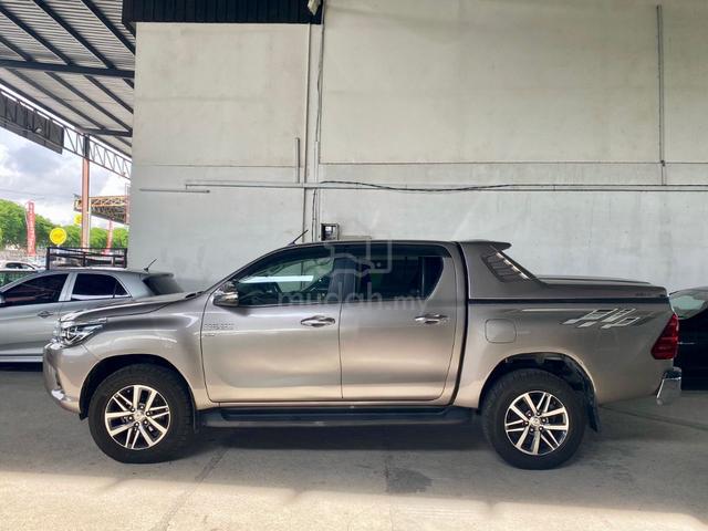 2017 Toyota HILUX 2.8 G VNT (A) - 4