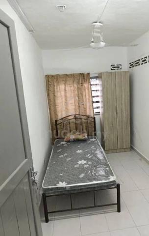 Single Room Kg. Bharu for Rent 1