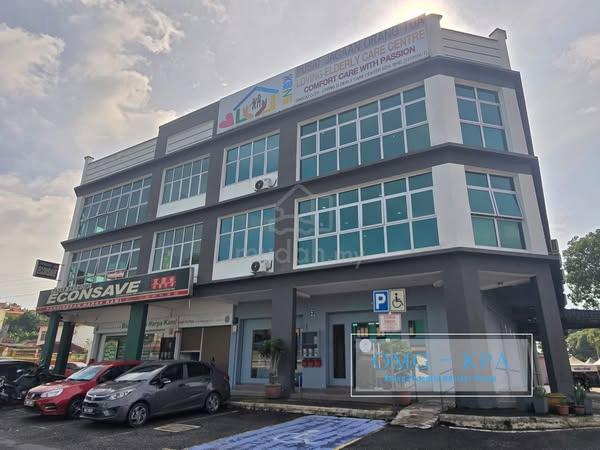 For Rent Bukit Kuda First Floor & Second Floor Facing Main Road Klang 1