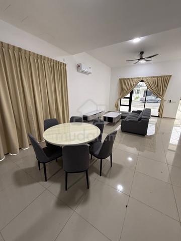 Eco Botanic & The Tate 4 Bed 3 Bath Fully Furnish For Rent 1