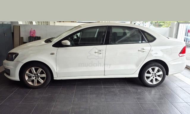 2017 Volkswagen VENTO 1.6 COMFORTLINE (A) - 3