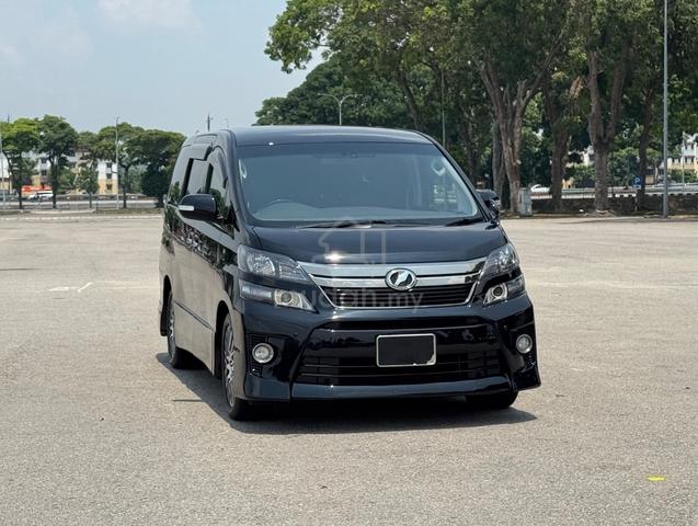 2013 Toyota VELLFIRE 2.4 Z GOLDEN EYES ANH20W - 1