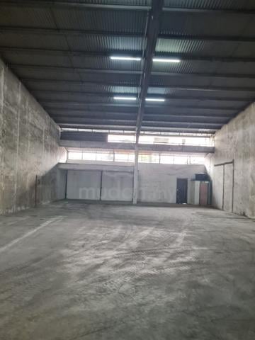 Johor Jaya Seroja 1.5 Storey Terrace Factory 40x100 Facing Main Road 1