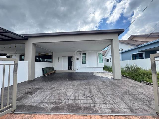 Saujana Permai | Cluster House Freehold Peaceful & Strategic Area 1