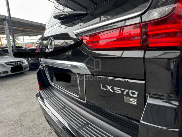 2019 Lexus LX570 S 5.7 (A) Rare Unit Boleh Loan - 5
